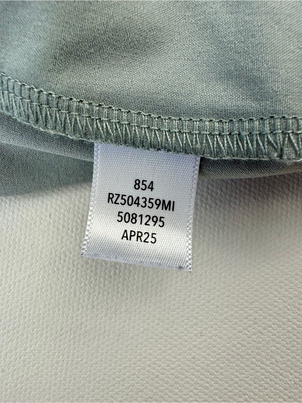 Z by Zella Green Gray Clay Go Ahead Athletic Shorts Elastic Waist Lightweight M - Picture 3 of 7